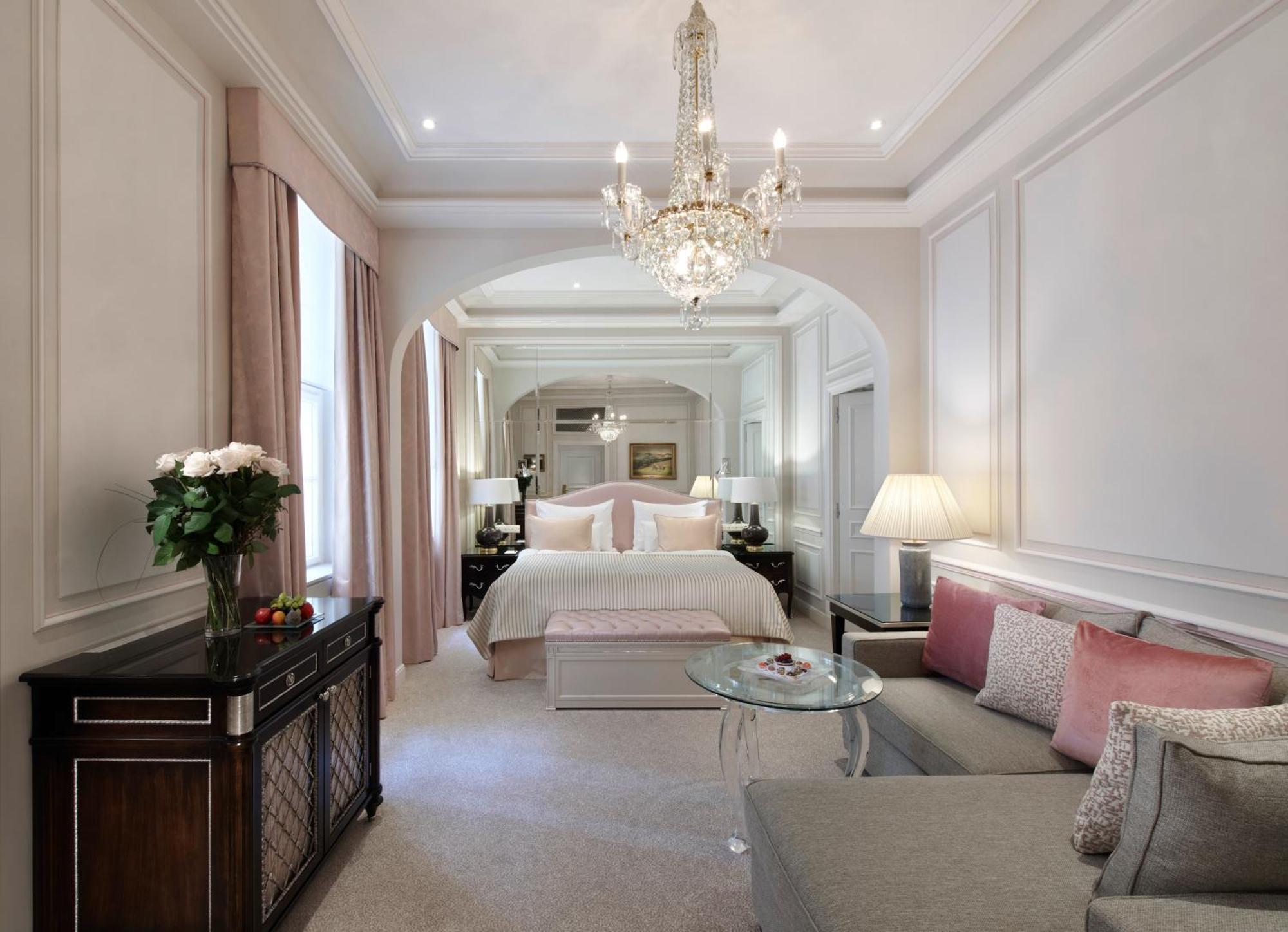 Junior Suite,1549167922:JPEG