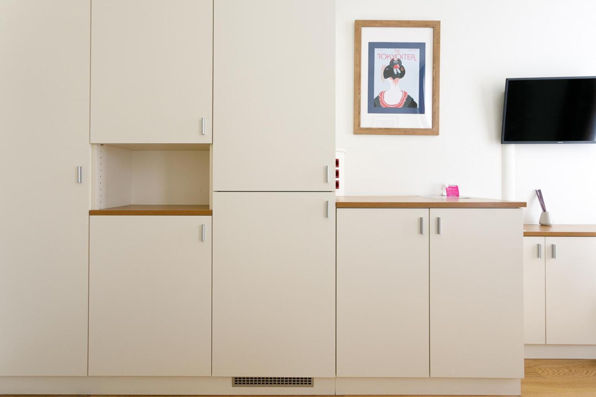 Double Room,1516397920:JPEG