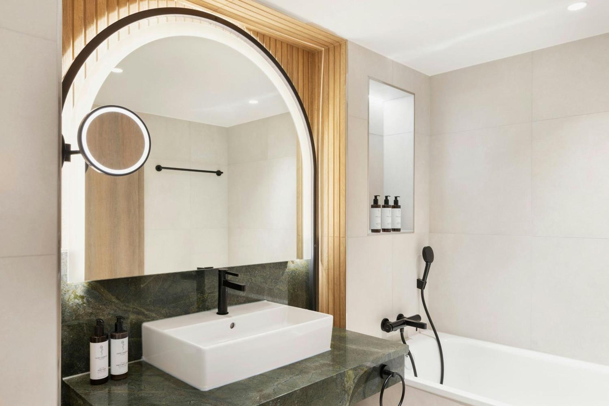 Junior King Suite with Church View