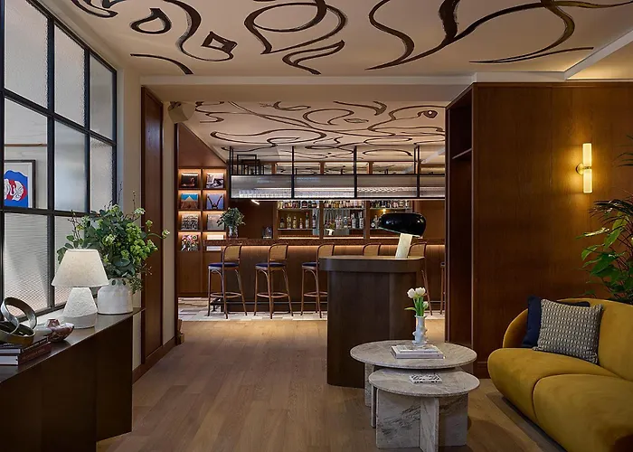 Hotel pres du College: Miiro Spittelberg New Opening